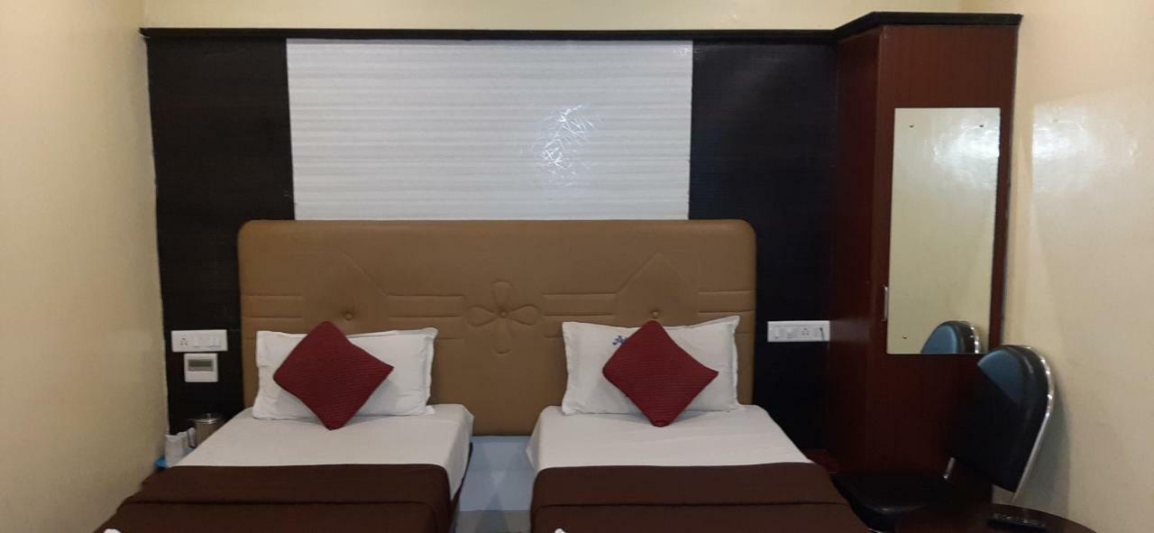 Aakash Residency Hotel Madurai Exterior photo